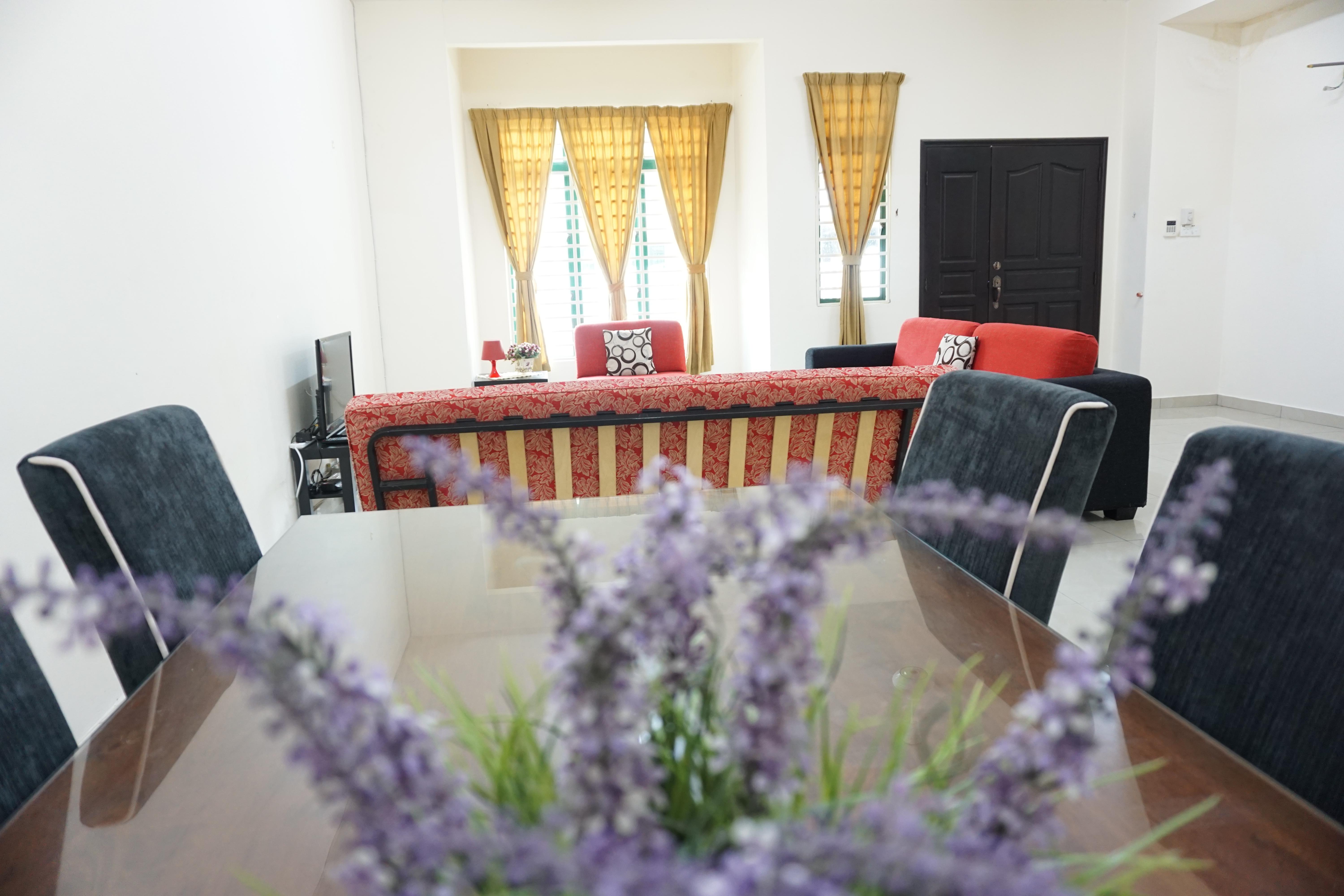 Homestay KLIA - Warisan Indah Homestay